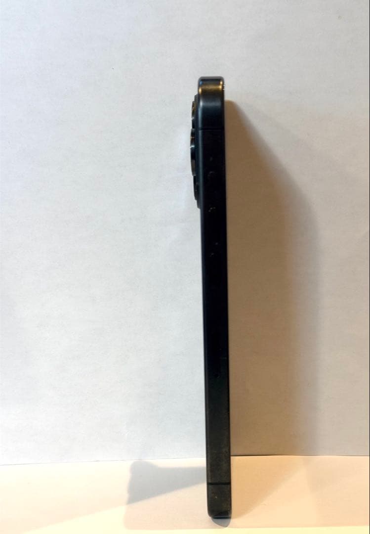 iPhone15Proプロ512•バッテリ87%•SIMフリー•おまけ付き