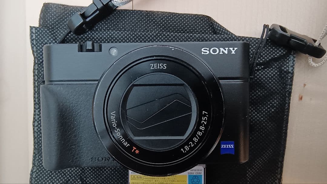 る*い様 高画質＆自撮りOK　Wi-Fi機能搭載！ソニー DSC-RX100M3