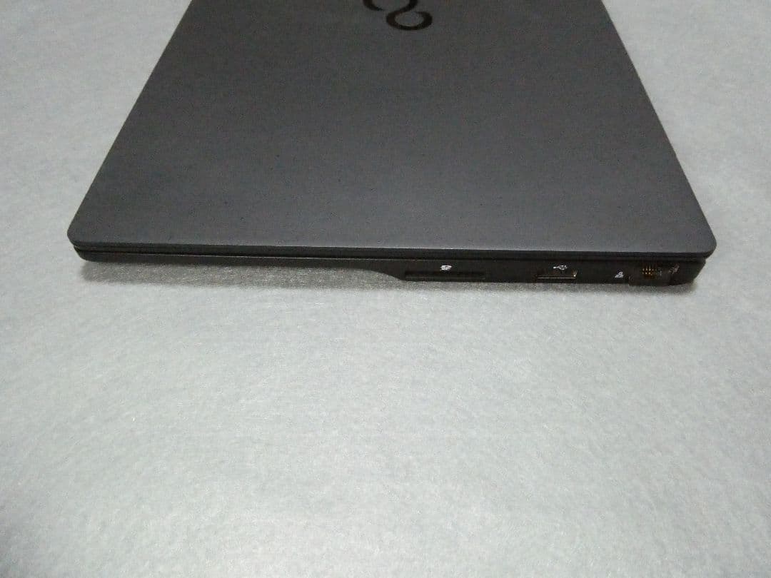 富士通 LIFEBOOK UH-X/E3 8GB/1TB Office入り