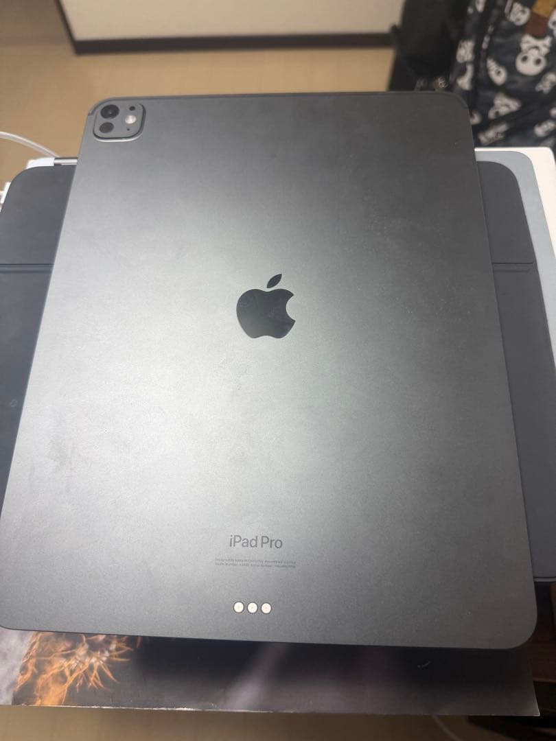 iPad Pro 13インチM4 Wi-FiモデルMagicKeyboard