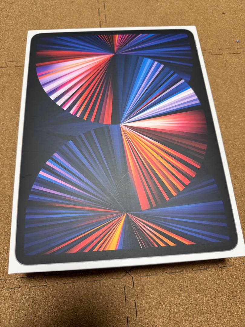 iPad Pro 12.9インチ セルラー512GB グレーマジックキーボード他
