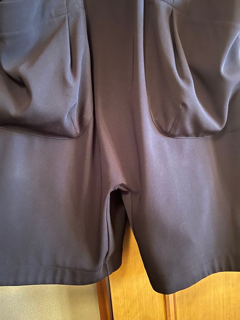 バスコChronicle 黒　ゆったりサルエルパンツ