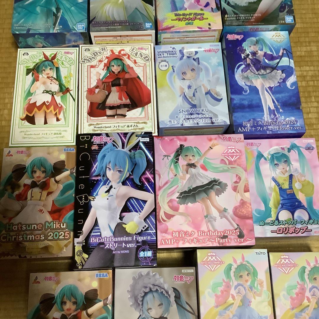 d*3様 初音ミク　アミューズ景品フィギュアまとめ売り⑤