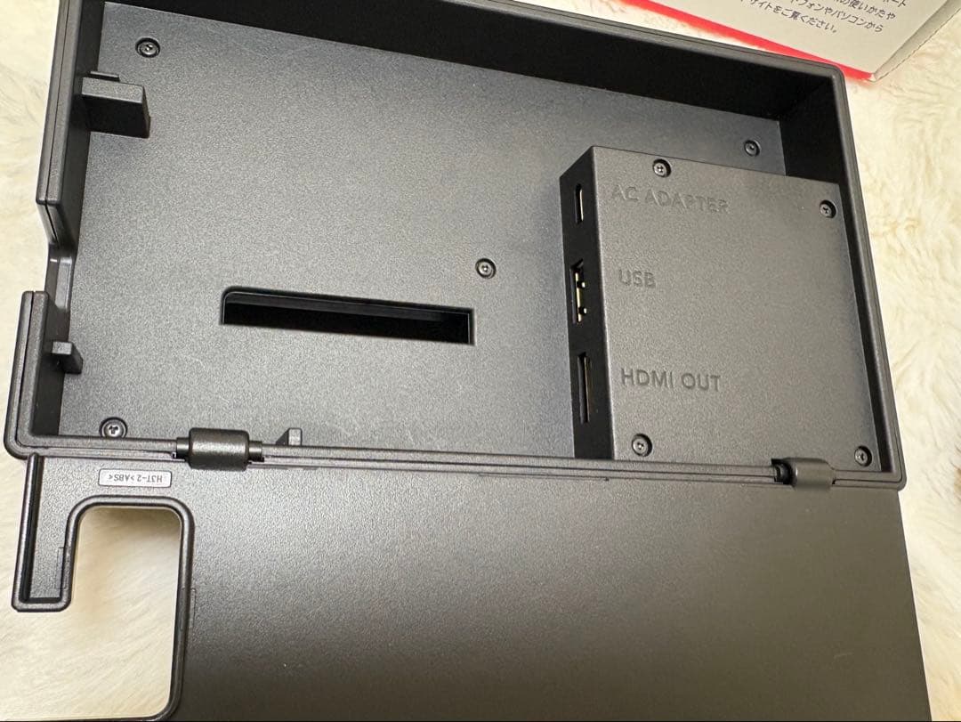 世*A様 Nintendo Switch 本体