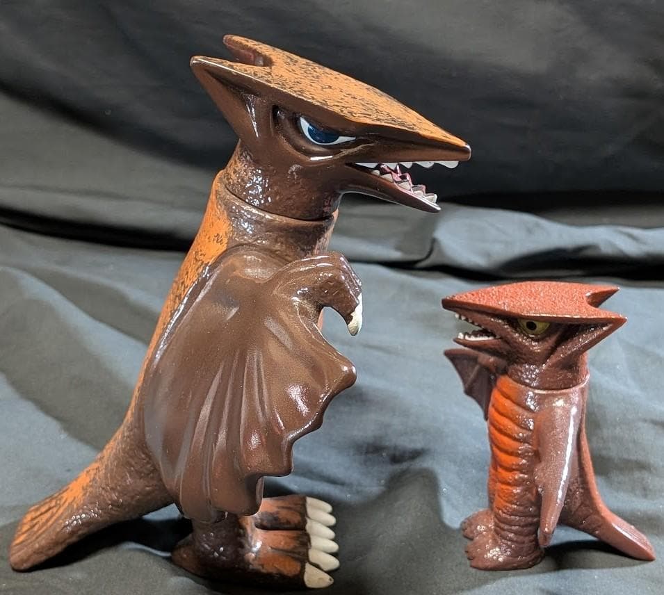 ギャオス 昭和ガメラ対戦怪獣（日東復刻）スタンダード＆ミドル ソフビフィギュア