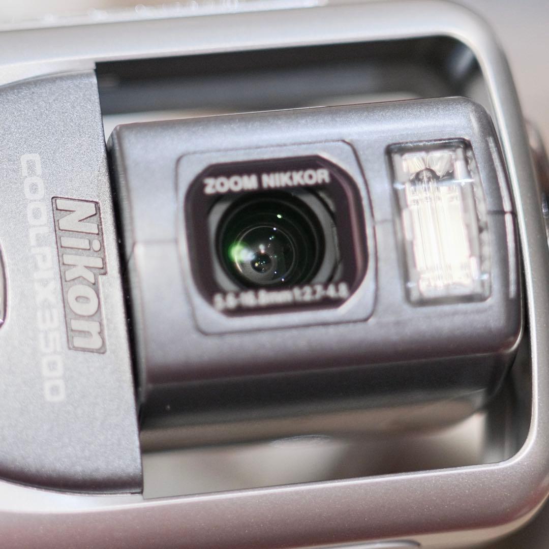 極美品 名機 動作品 平成レトロ Nikon COOLPIX E3500 自撮り