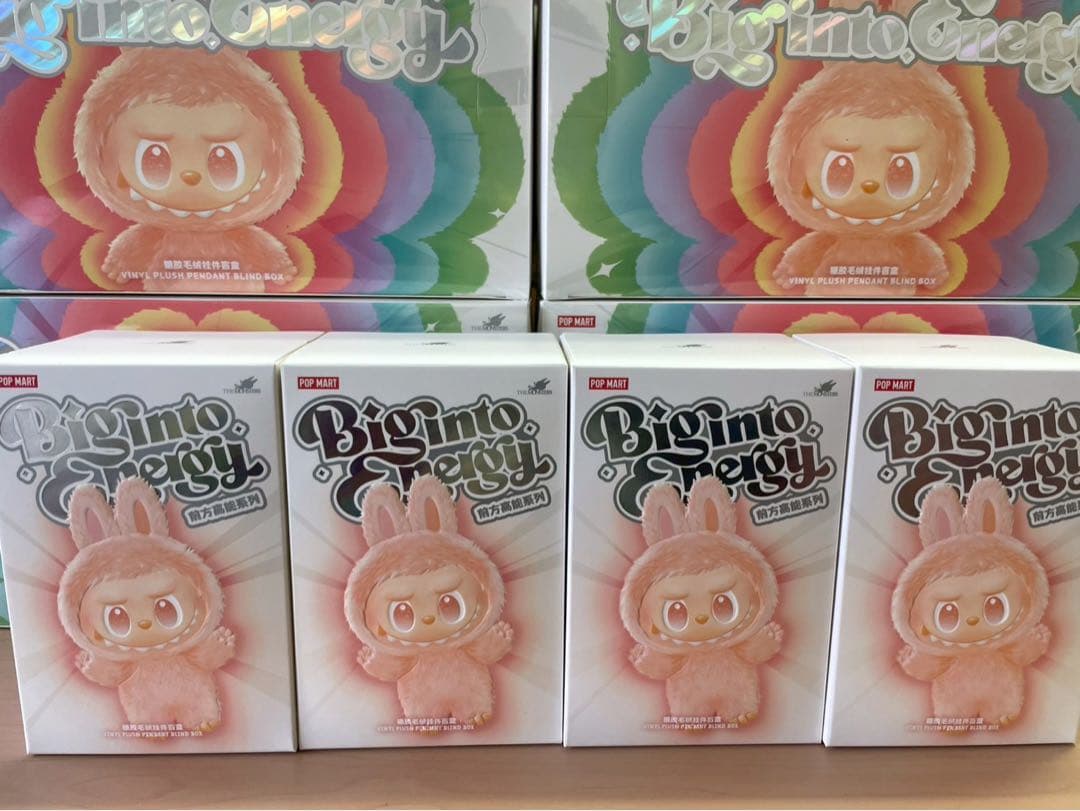 正規品・未開封4ピース ラブブ ポップマート ぬいぐるみ LABUBU エナジー