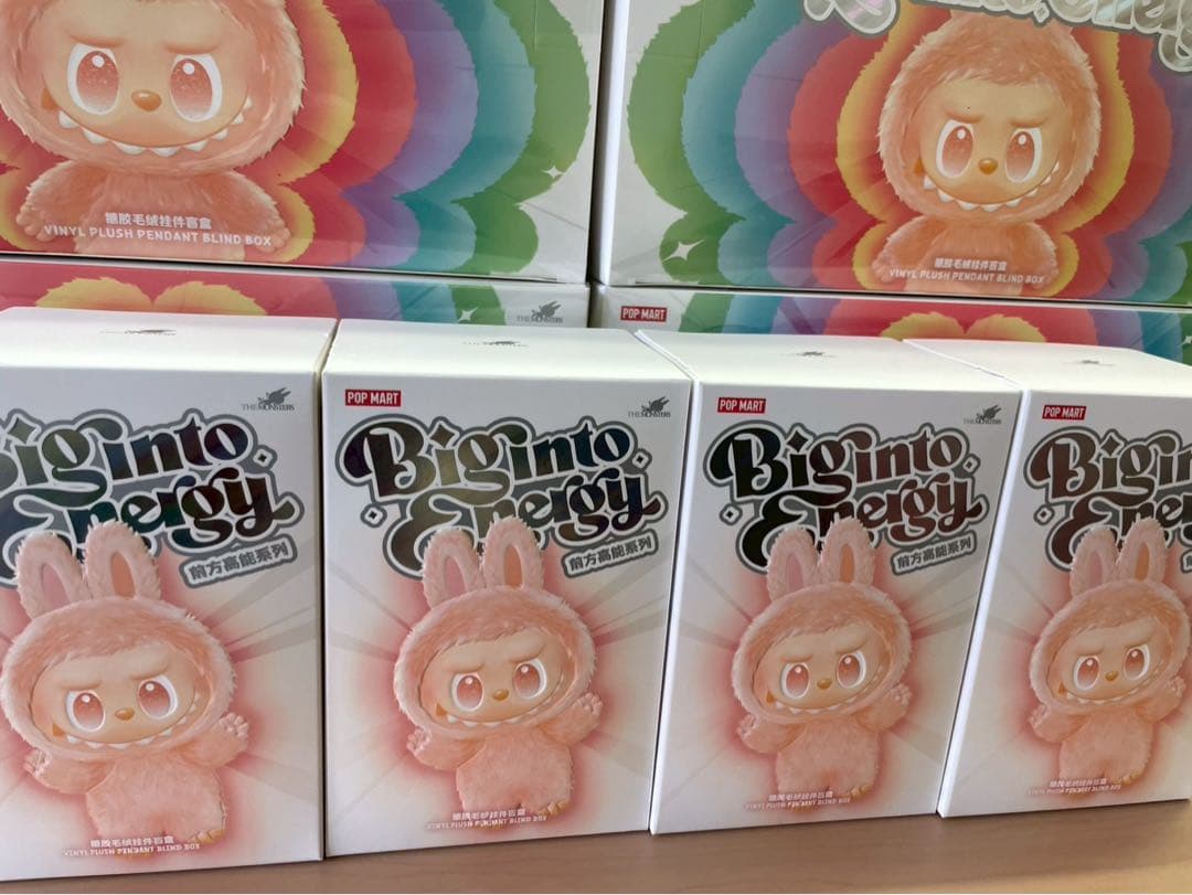 正規品・未開封4ピース ラブブ ポップマート ぬいぐるみ LABUBU エナジー