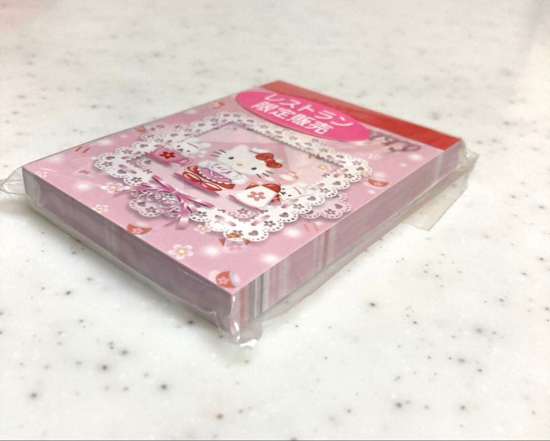 サンリオ ハローキティ ウェイトレス メモ帳　✨激レア✨当時物　2001年