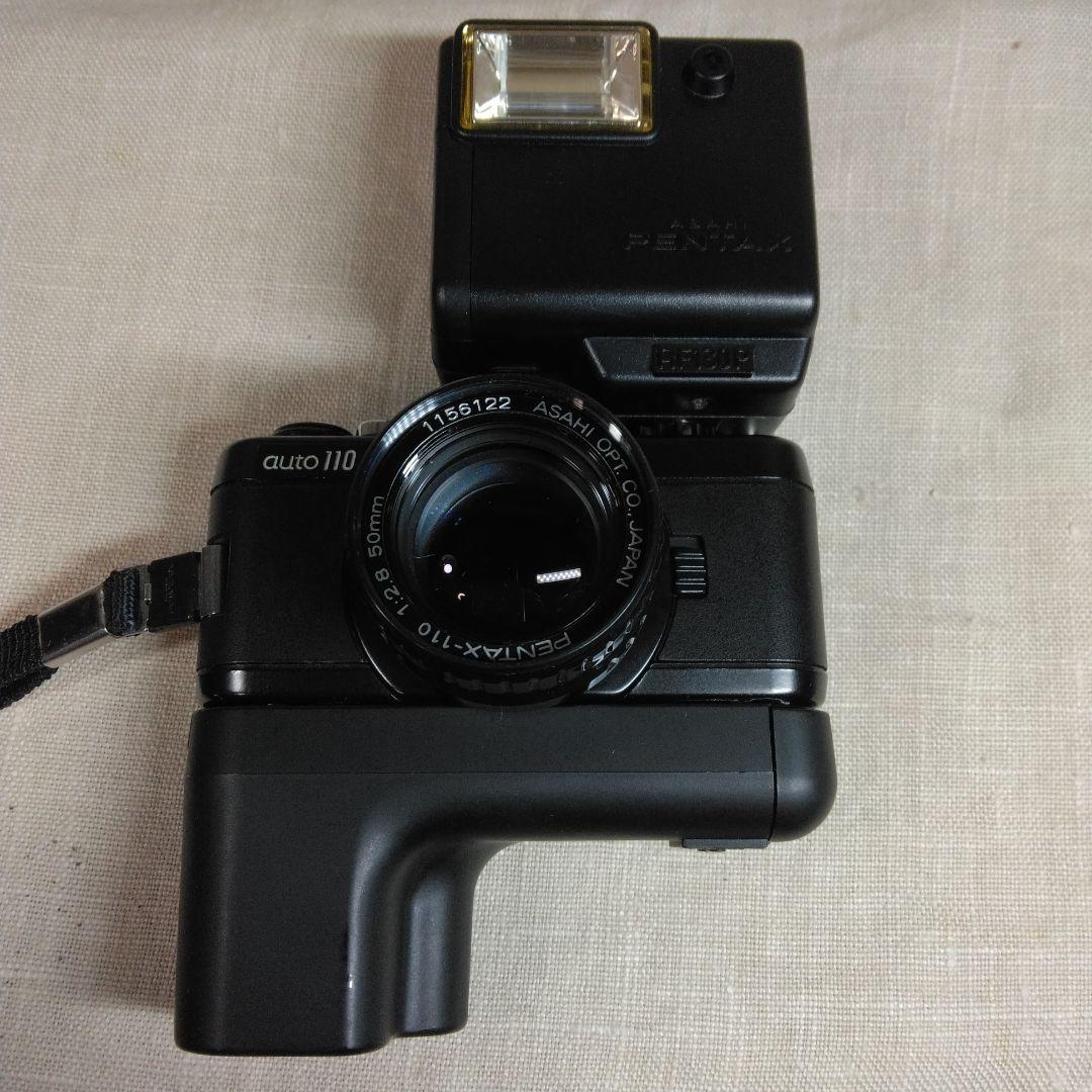 PENTAX auto 110 、レンズ3本、ワインダー、ストロボ付