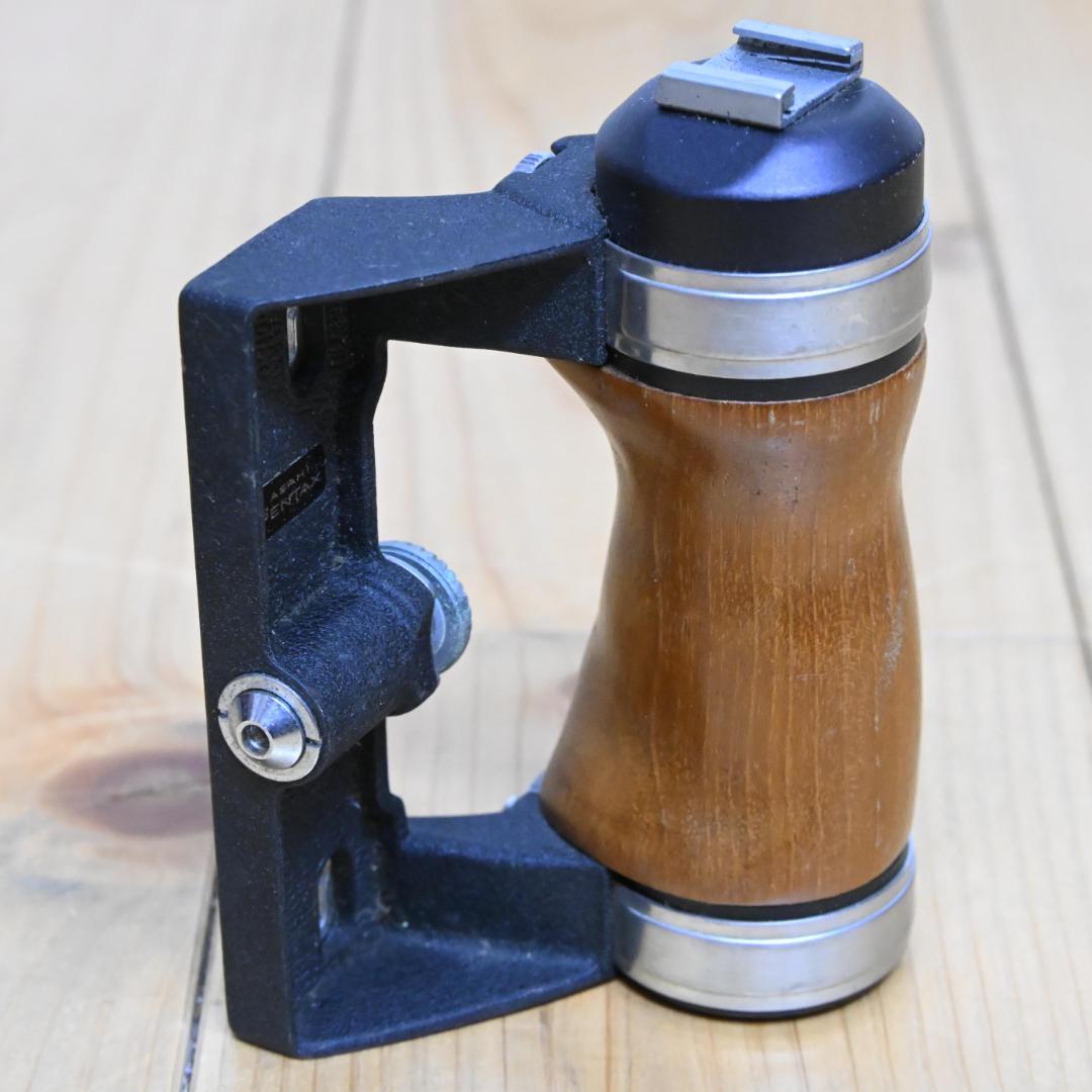 【PENTAX】純正ペンタックス67用・木製グリップ・ホットシューウッドグリップ