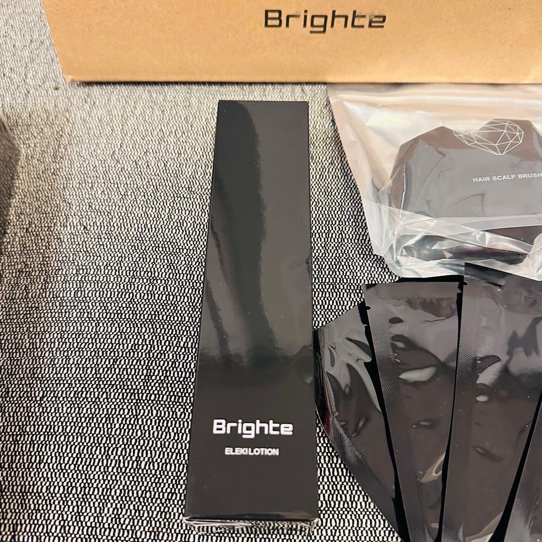 超豪華福袋❣️Brighte 美顔器 エレキリフト 7点セット　お買い得❣️