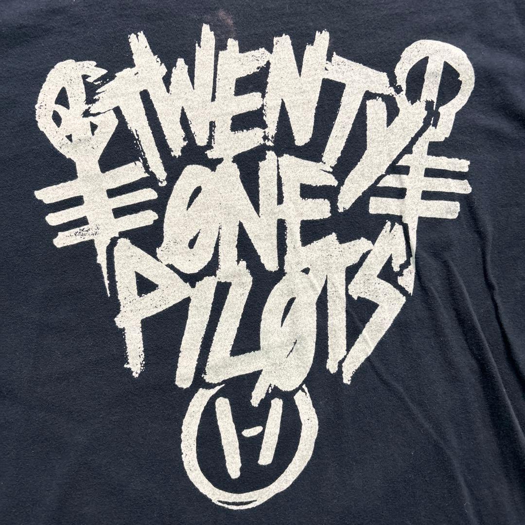 8SM1 トゥエンティワンパイロッツ　バンドTシャツ　黒　M 古着 used