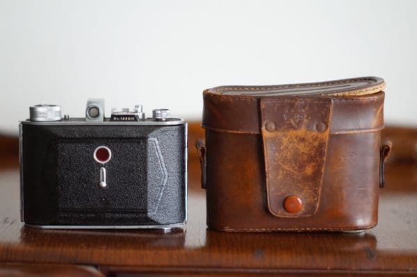 ミノルタ　セミP　 蛇腹　フィルム　カメラ　ケース付き