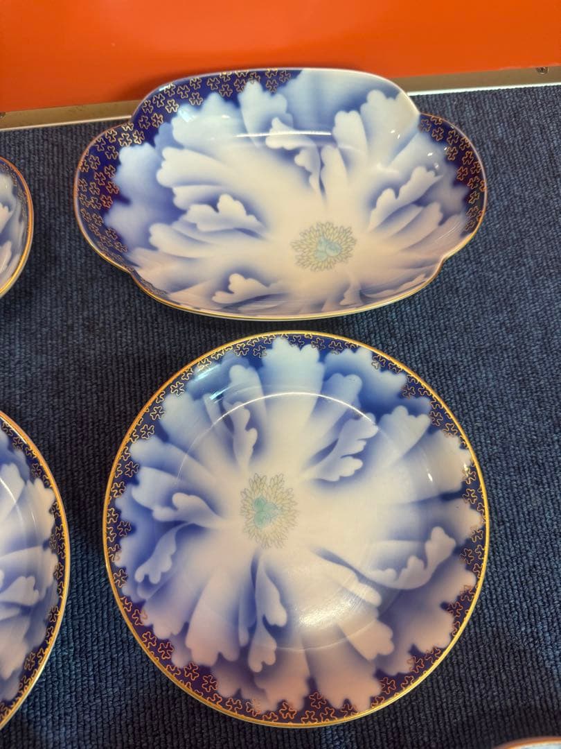1897深川製磁　牡丹金ミル　楕円中皿2客　丸皿2客　楕円小皿4客　金彩　未使用