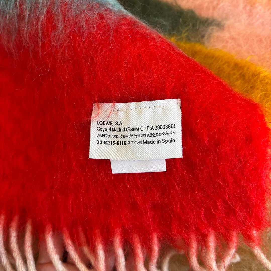 m*g様 ロエベ　マフラー