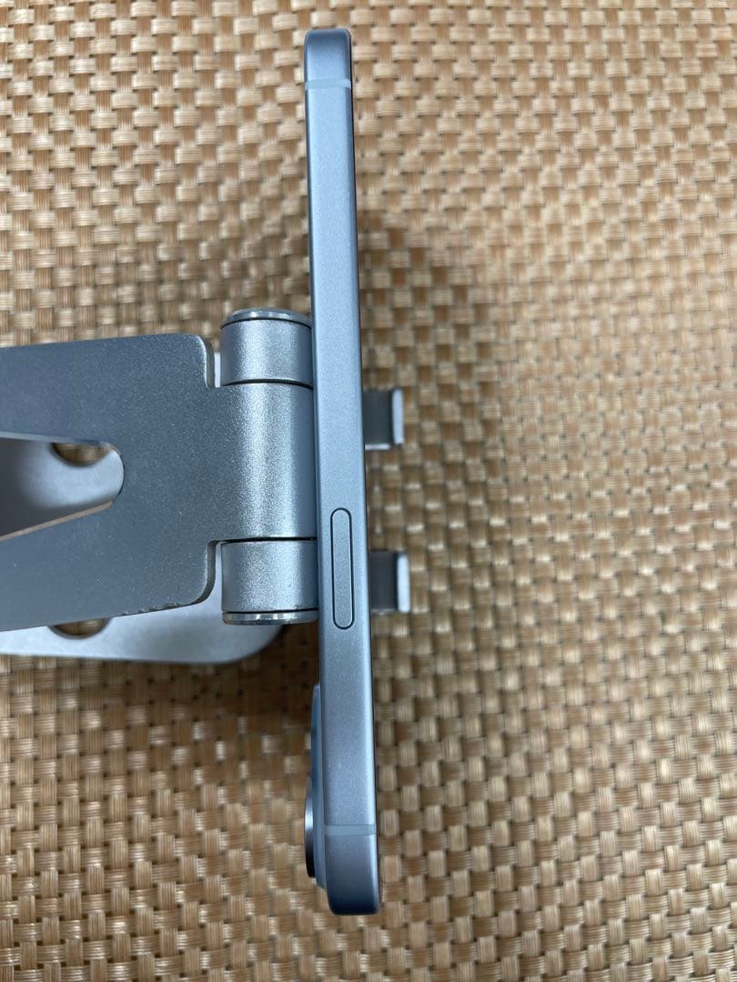 iPhone 15 128 GB ブルーSIMフリー【7181】