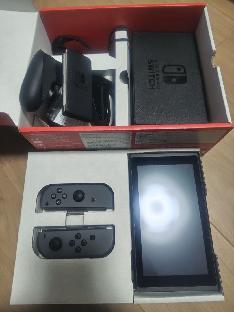 Nintendo Switch グレー本体 + ゲーム2本セット
