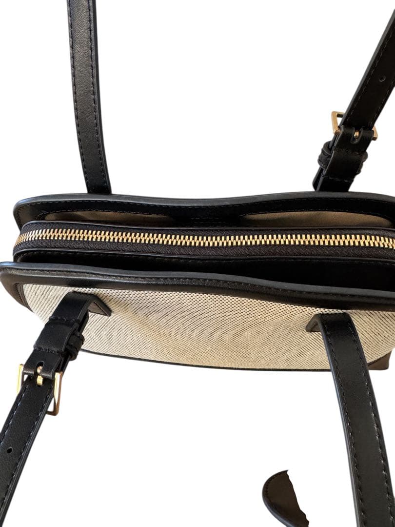 CHARLES & KEITH ハンドバッグ グレー/ブラック