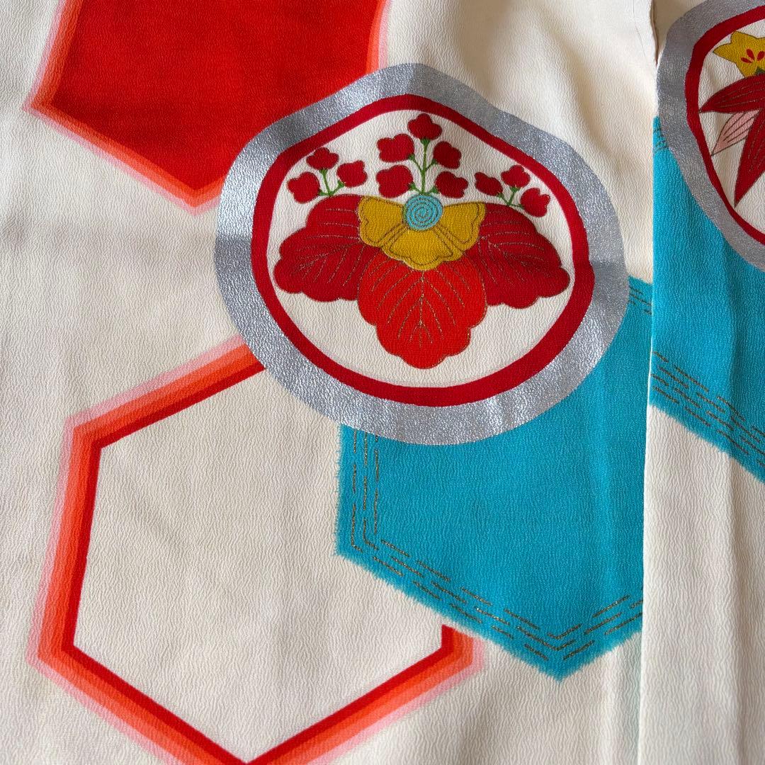 アンティーク着物　七五三 とてもオシャレな柄　7歳　リメイク