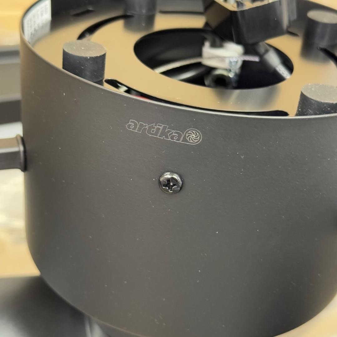 ☆未使用　ARTIKA　LEDシーリングファン　FAN-AUR-C4BL