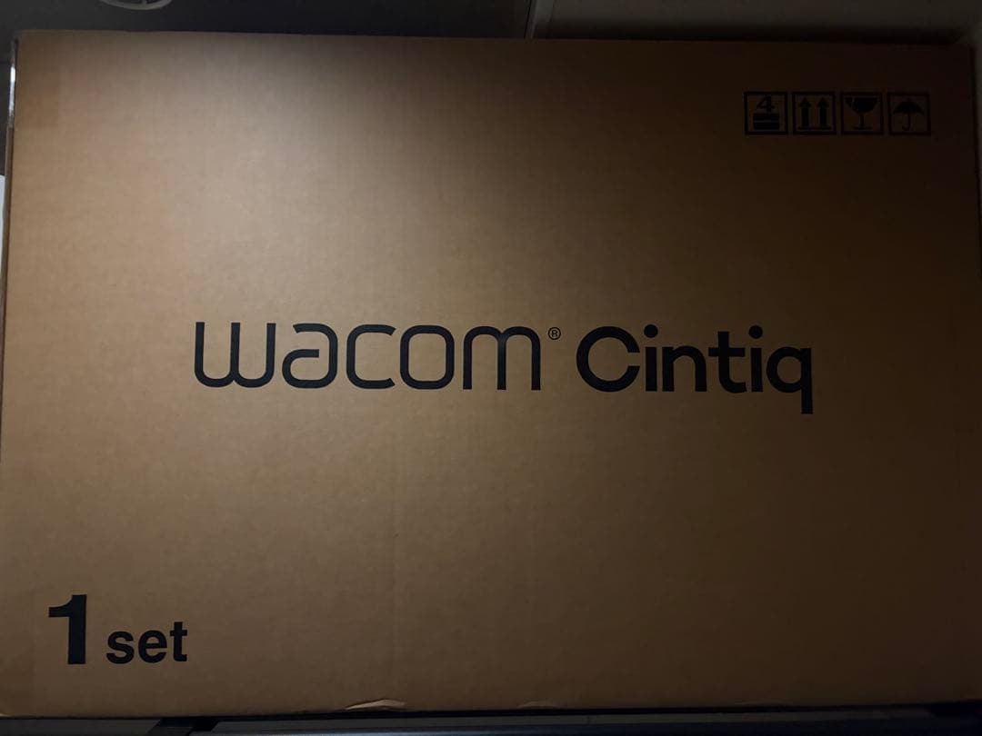 Wacom 新型 Cintiq24 DTK246 液晶保護フィルム付き