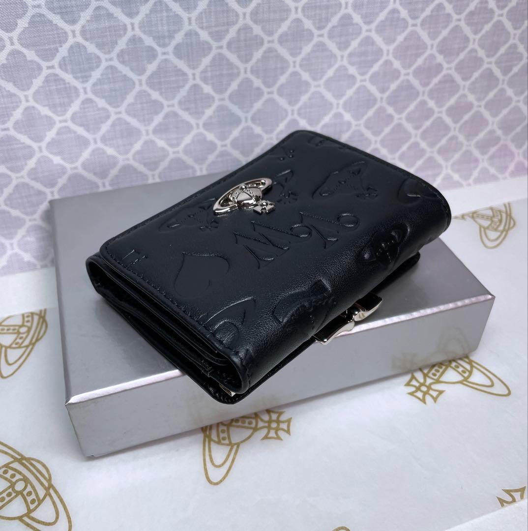 【新作✩内柄も素敵】Vivienne Westwood 三折財布 黒 マット