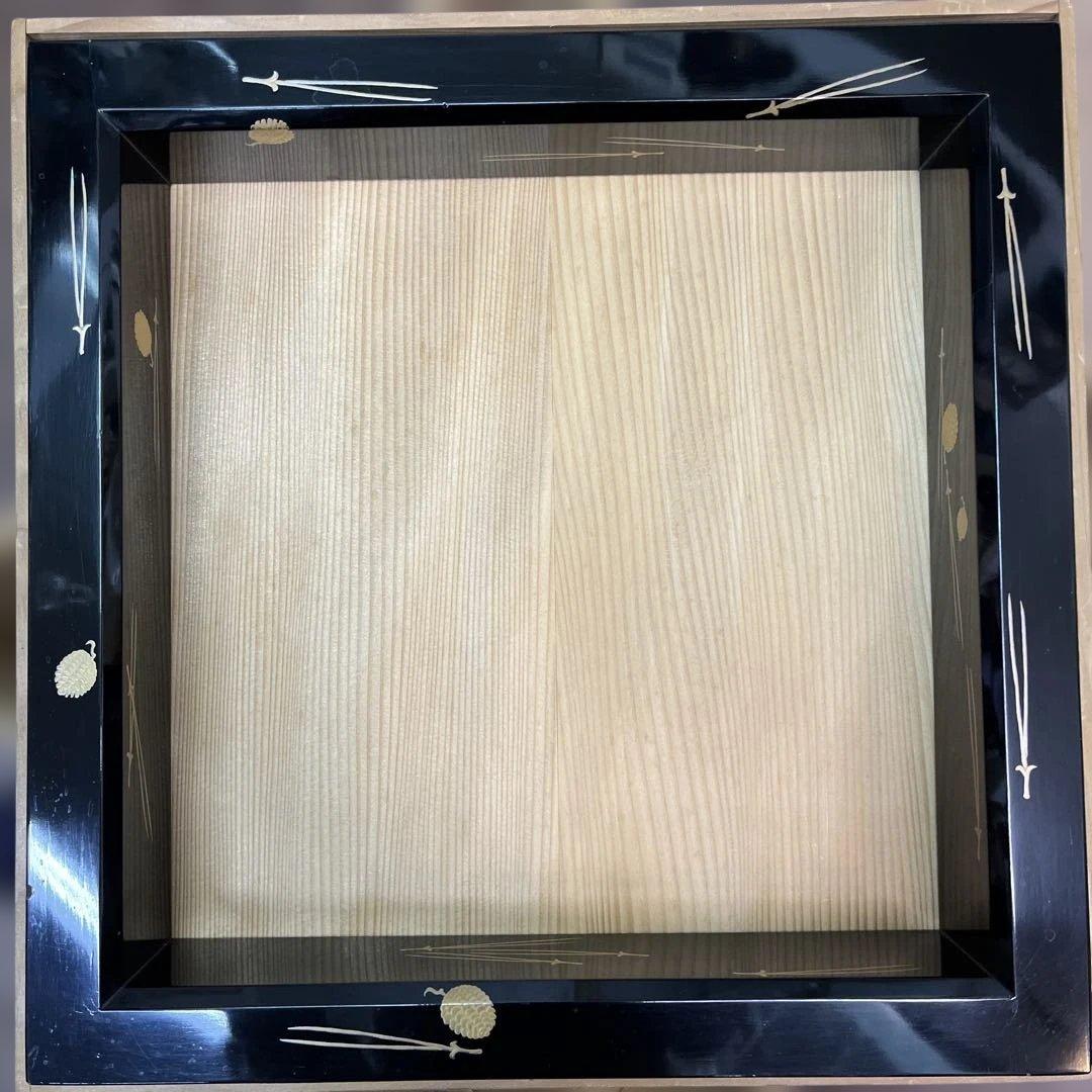 茶道具　炉縁　松葉蒔絵