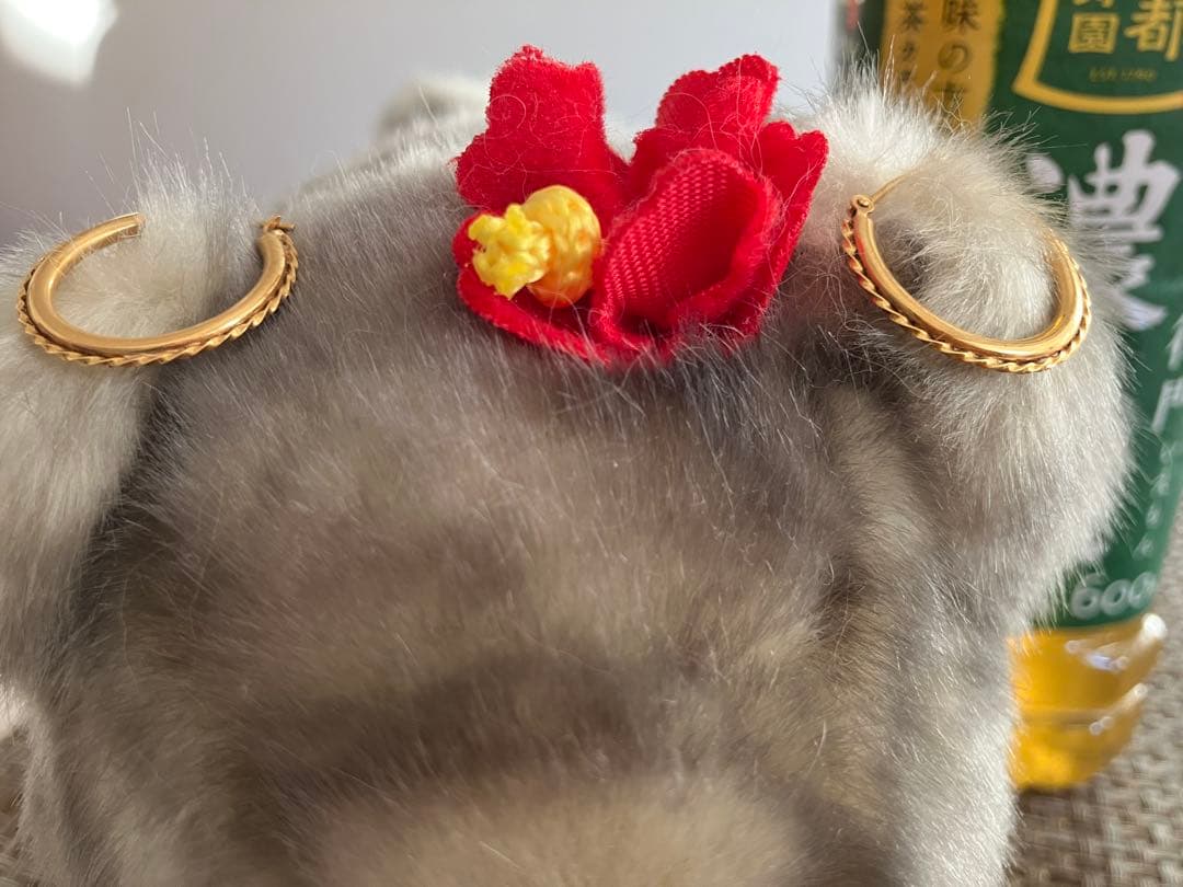 ツイストデザイン【K18】フープピアス