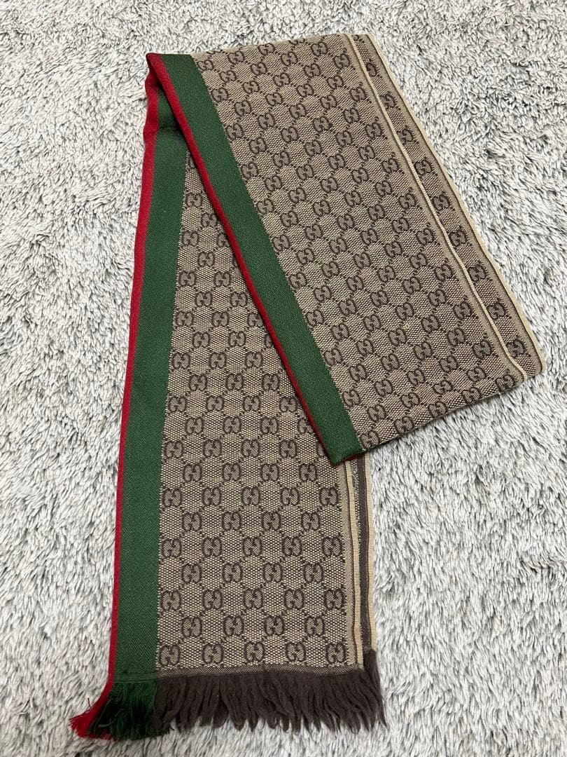 美品 GUCCI グッチマフラー GGシェリーライン ウールシルク混