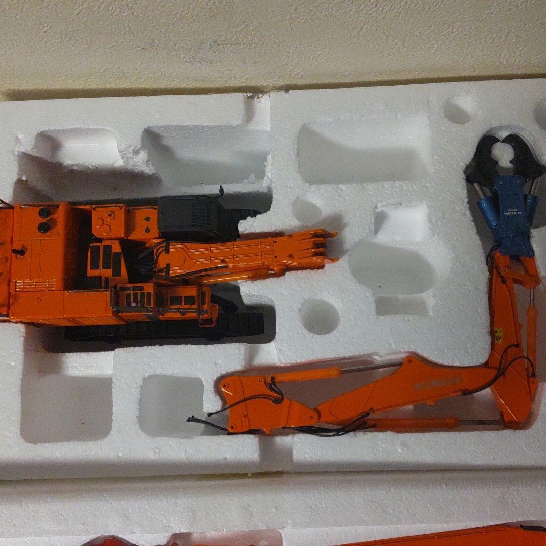 HITACHI ZAXIS 1000K 高リーチ解体機 1:50
