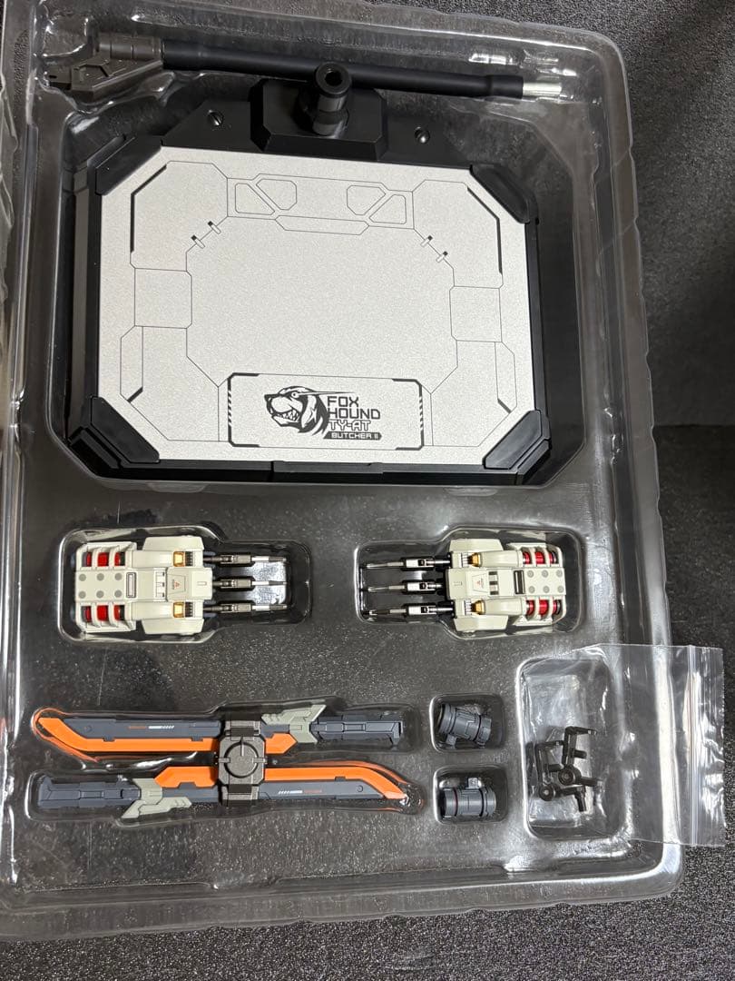 MOSHOWTOYS FOX HOUND 卓越級・暴君-近戦型