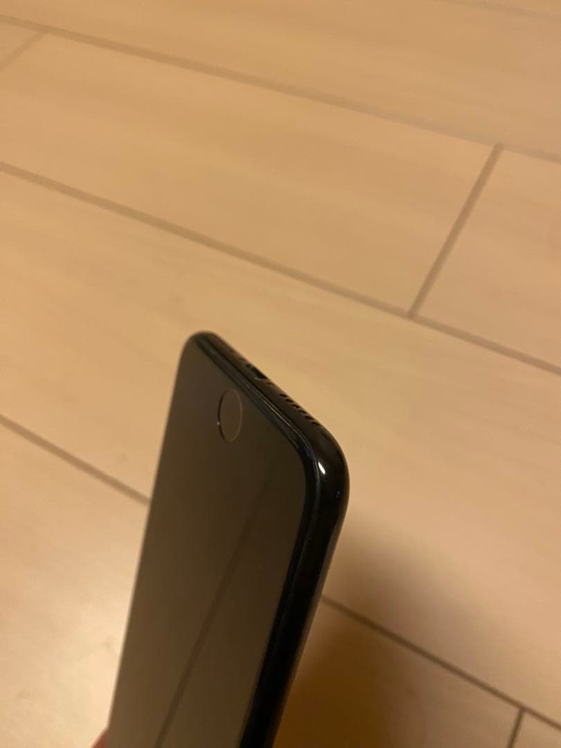 Apple iPhone 7 ブラック 128GB SIMフリー