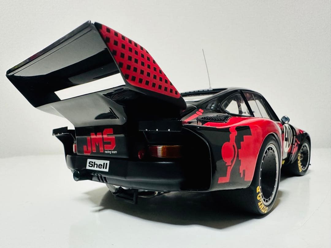 EXOTOエグゾト/'77 Porscheポルシェ 935 1/18 絶版
