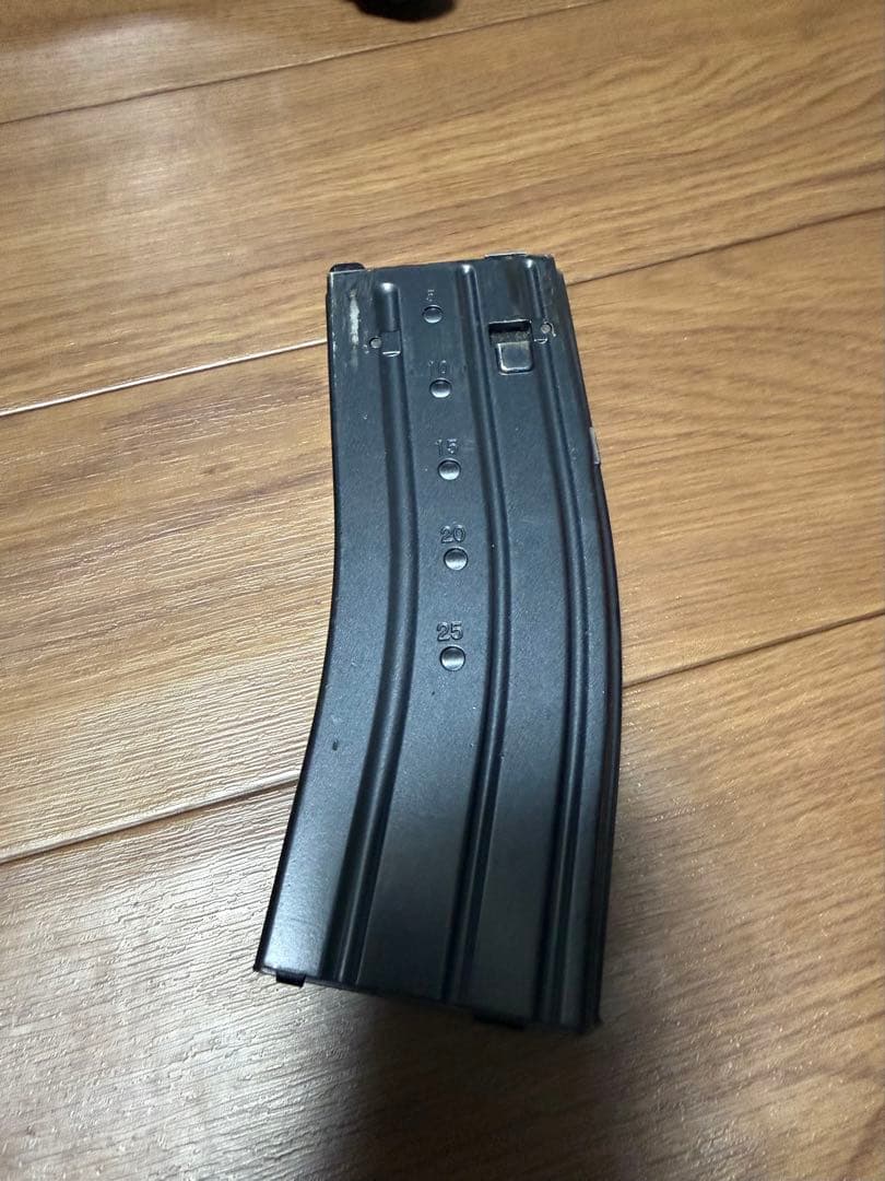 東京マルイ　ガスブローバック　89式小銃　折曲銃床　マガジン一本付き