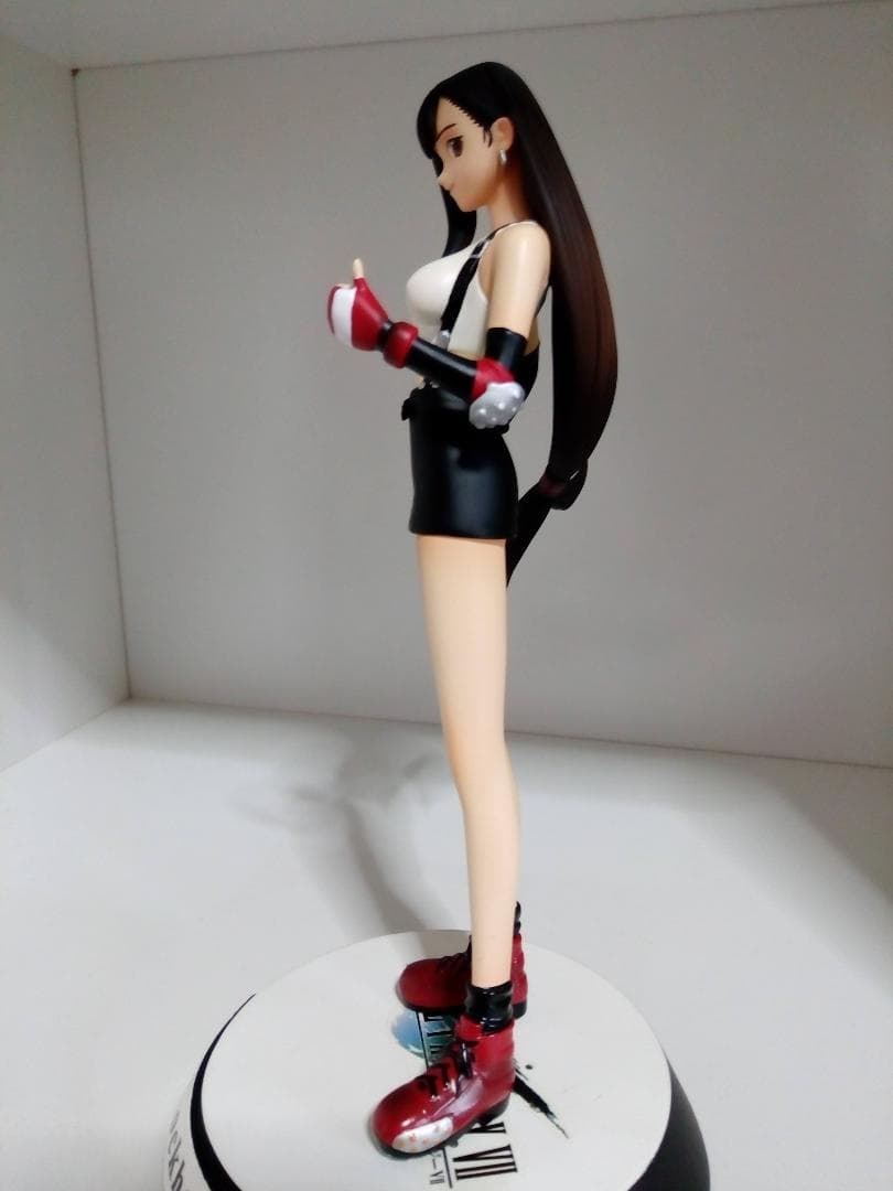 ファイナルファンタジーVII ティファ 完成品フィギュア