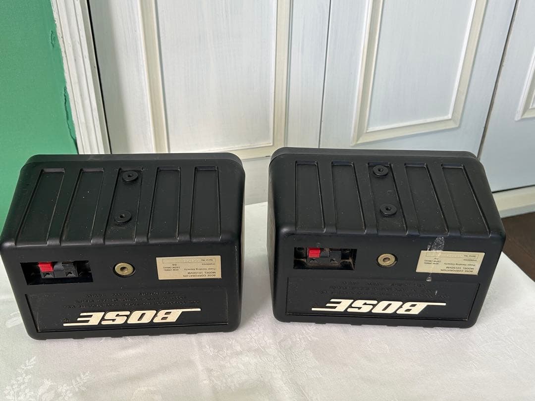 BOSE101SDVMと横棒用天吊り金具