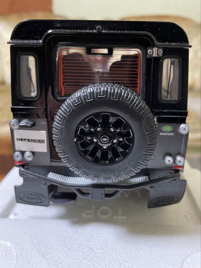 価格変更1/18 京商ランドローバー ディフェンダー90 オートバイオグラフィー