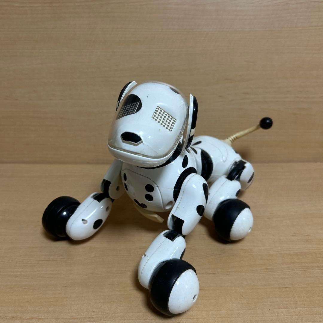 ハロー！ズーマーハーティーロボット犬 おもちゃ 白黒ダルメシアン
