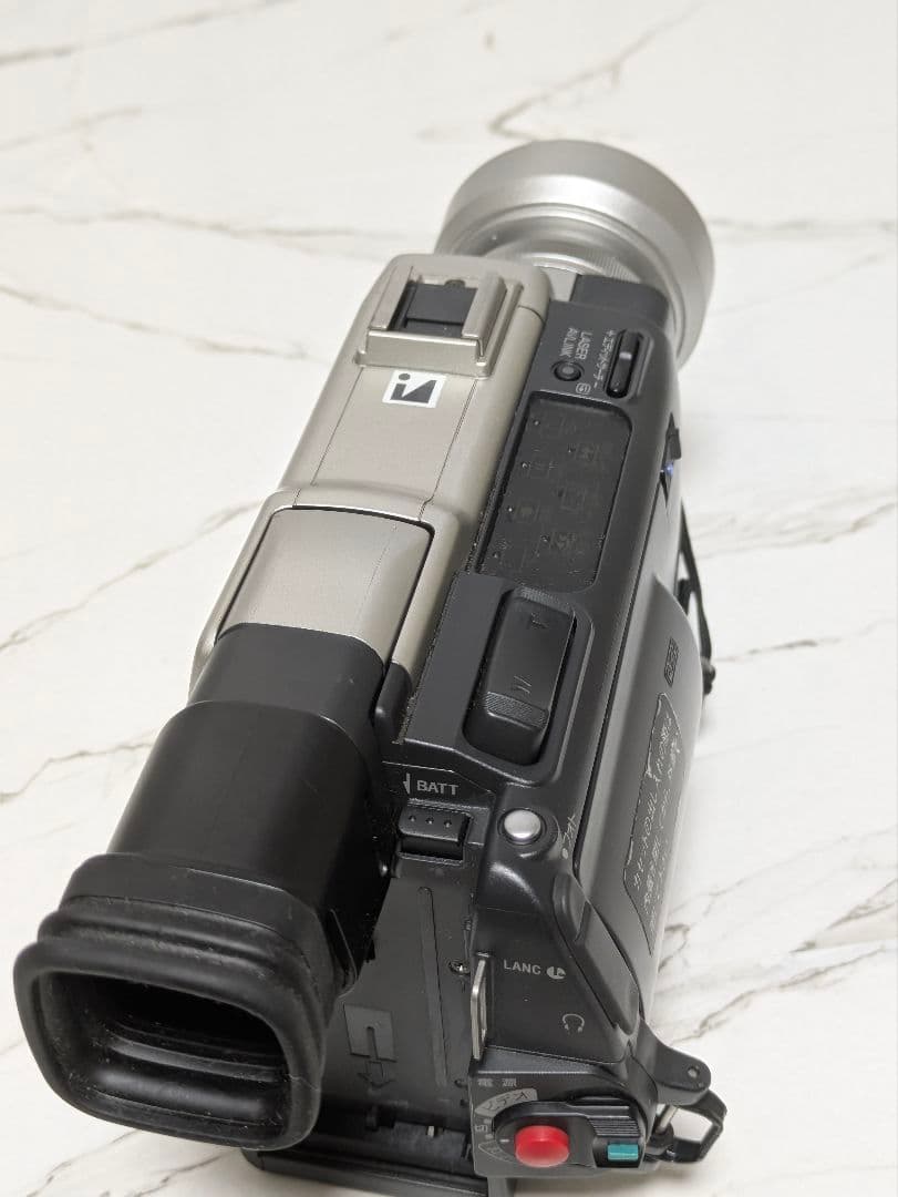 SONY　DCR-TRV9　MiniDV対応　ナイトショット機能