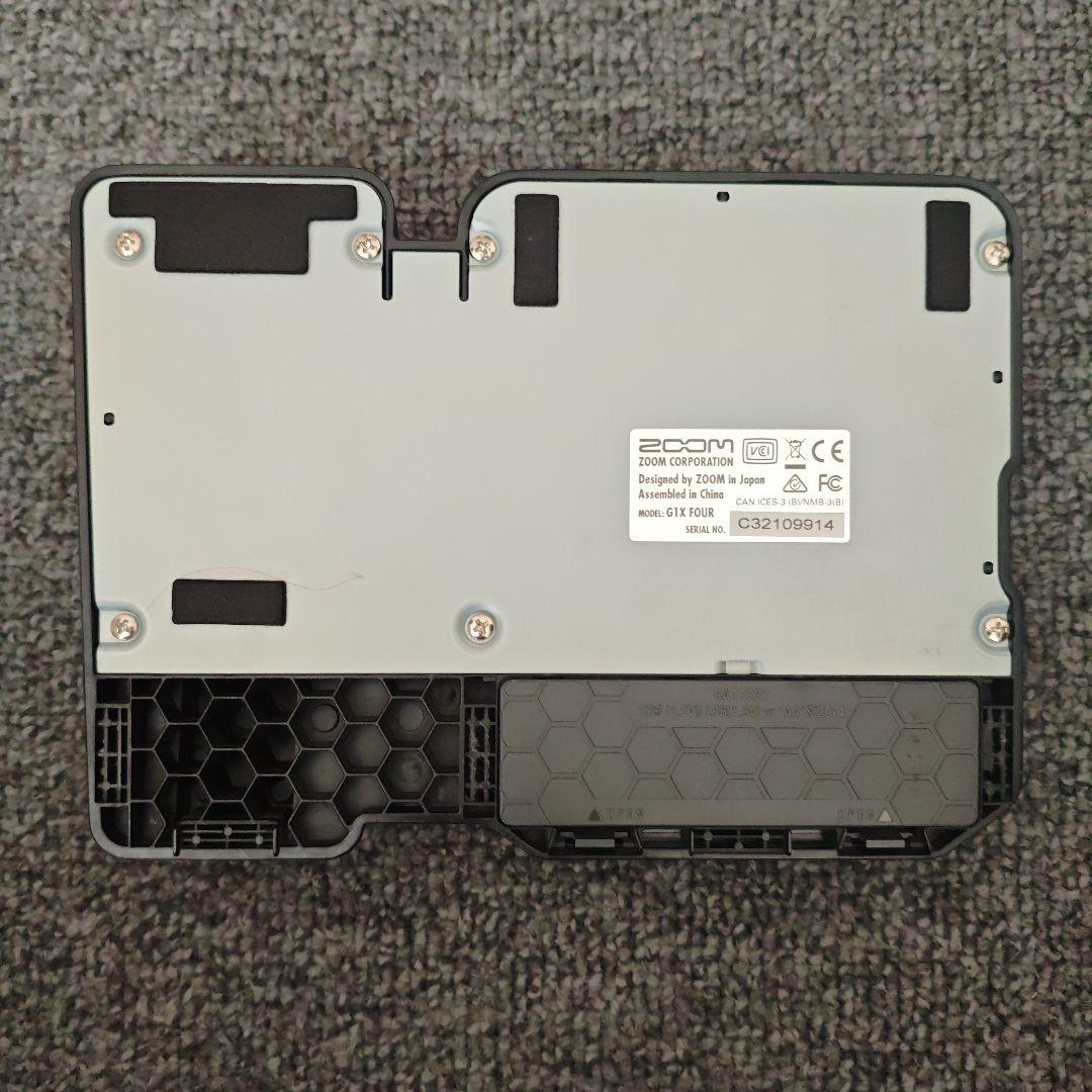 ZOOM G1X FOUR ギター用マルチエフェクター（純正アダプター付き）