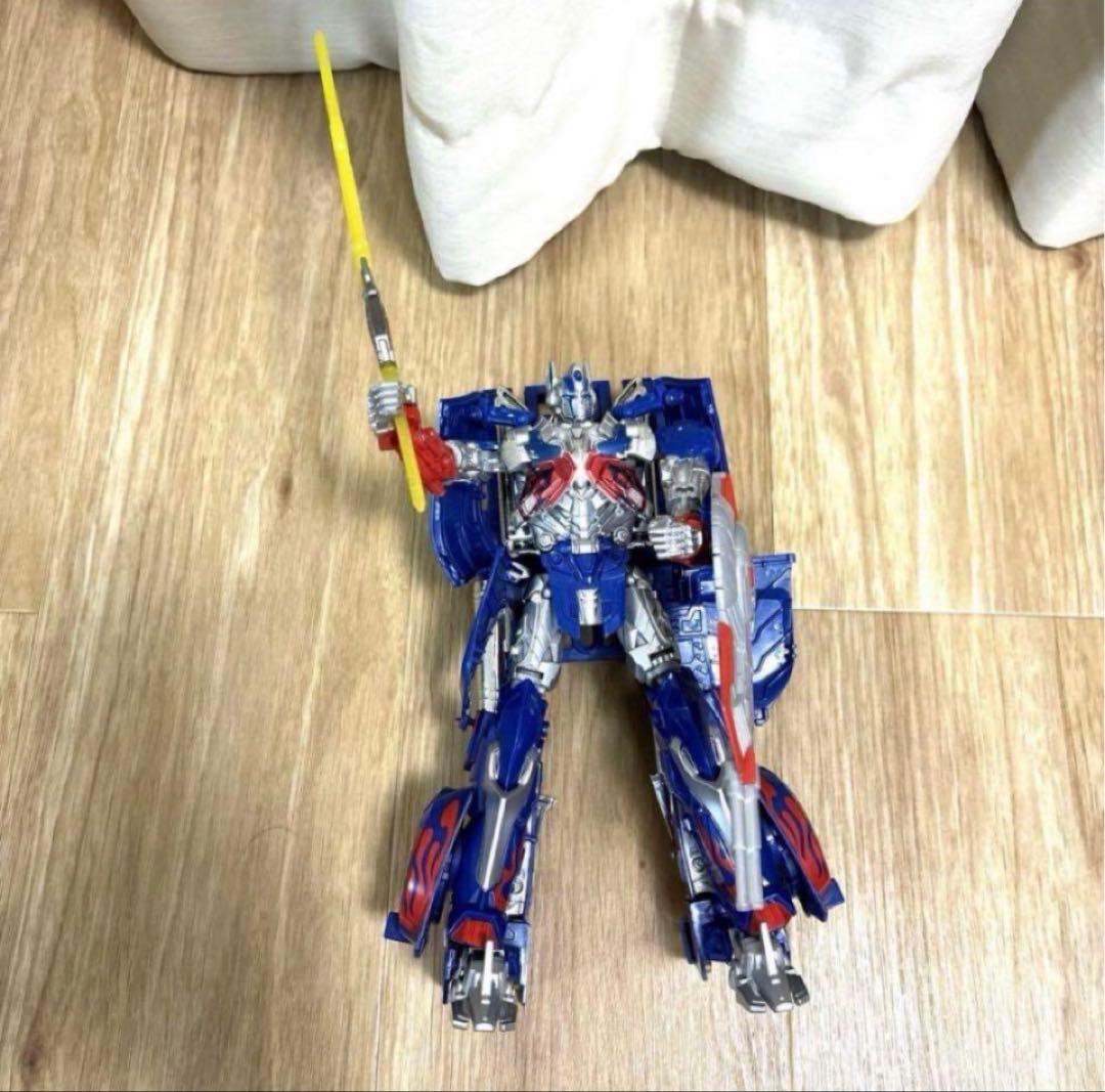 【 美品⠀】 トランスフォーマー オプティマスプライム フィギュア 変身 箱付き