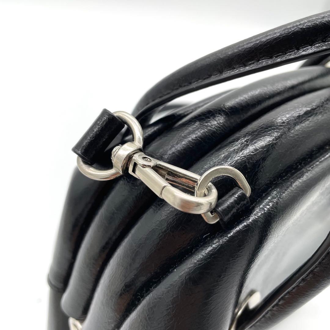 【極美品】OSOI　サークルバッグ　2way ロゴ　シルバー金具　レザー　黒