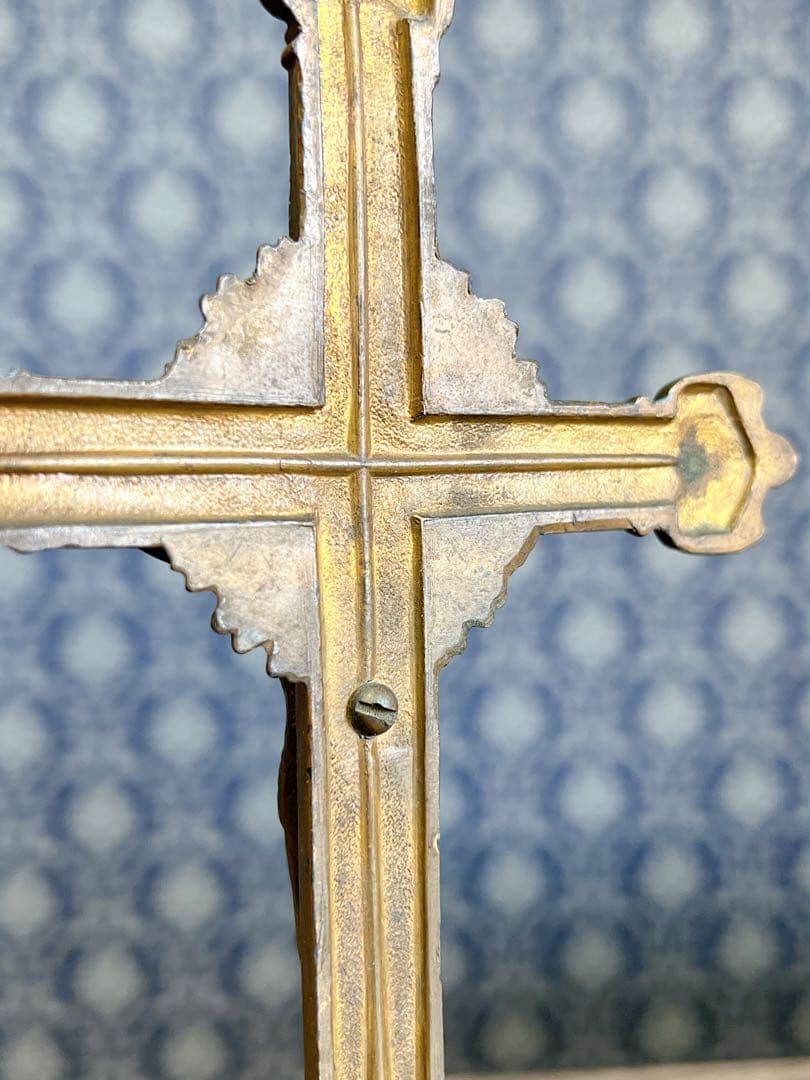 ヨーロッパ製　アンティーク　イエスキリスト　磔刑　十字架　真鍮