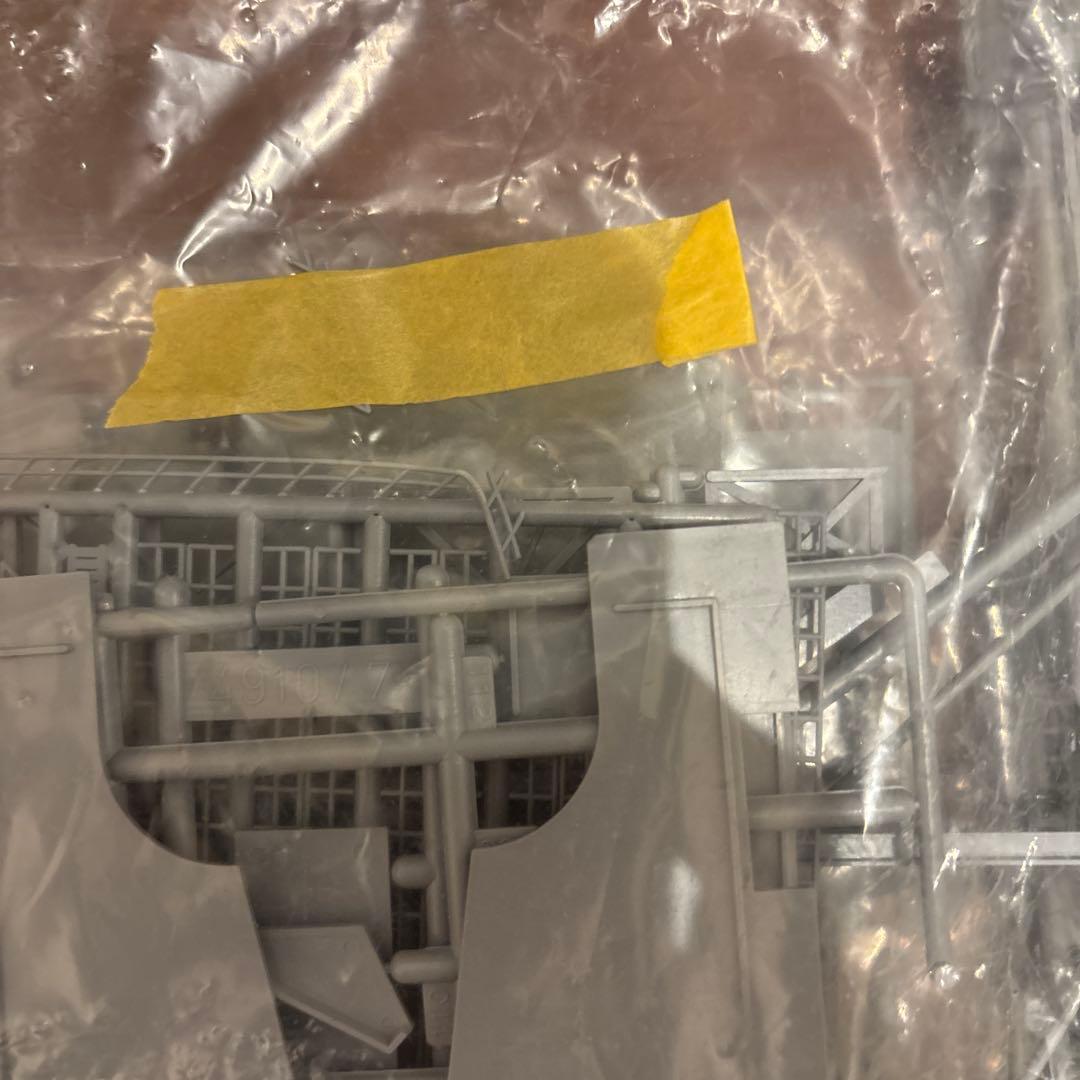 【未組立セット】スペースシャトル　打ち上げ発射台　アルマゲドン　プラモデル