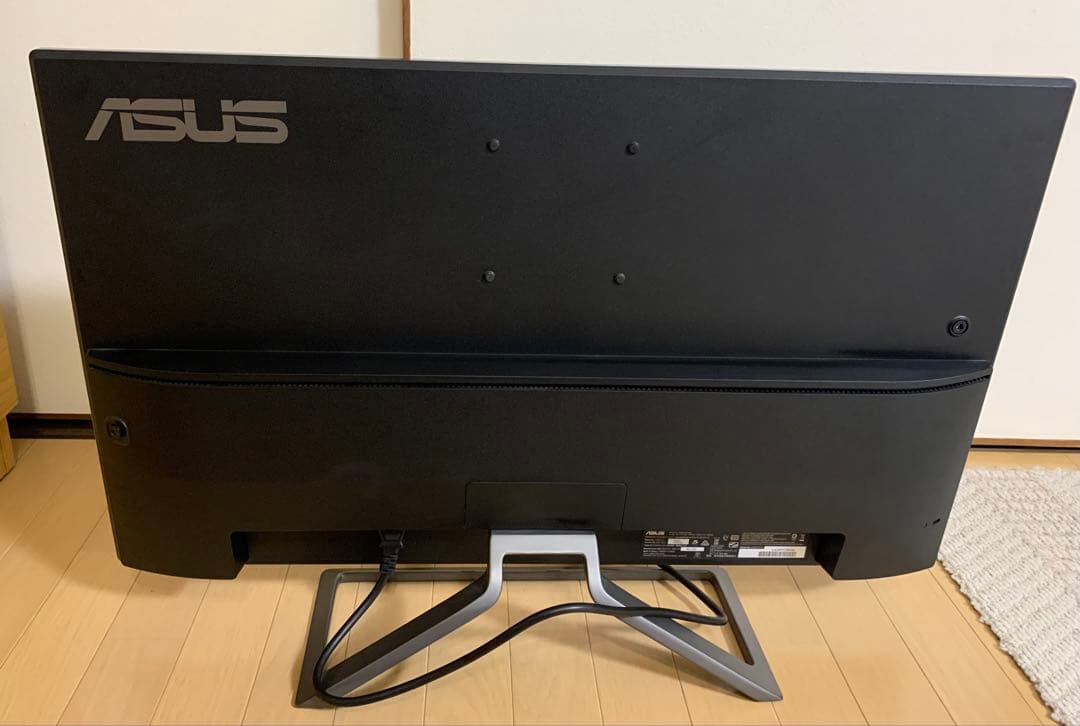 ASUS 4K UHD HDR10対応31.5モニターディスプレイVA32UQ