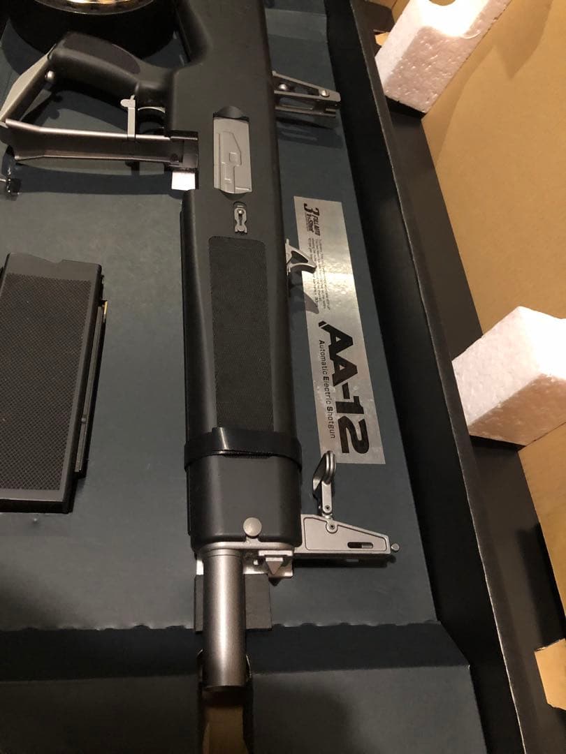 東京マルイ 電動ショットガン AA-12 ドラムマガジン付き