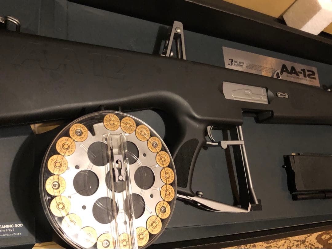 東京マルイ 電動ショットガン AA-12 ドラムマガジン付き