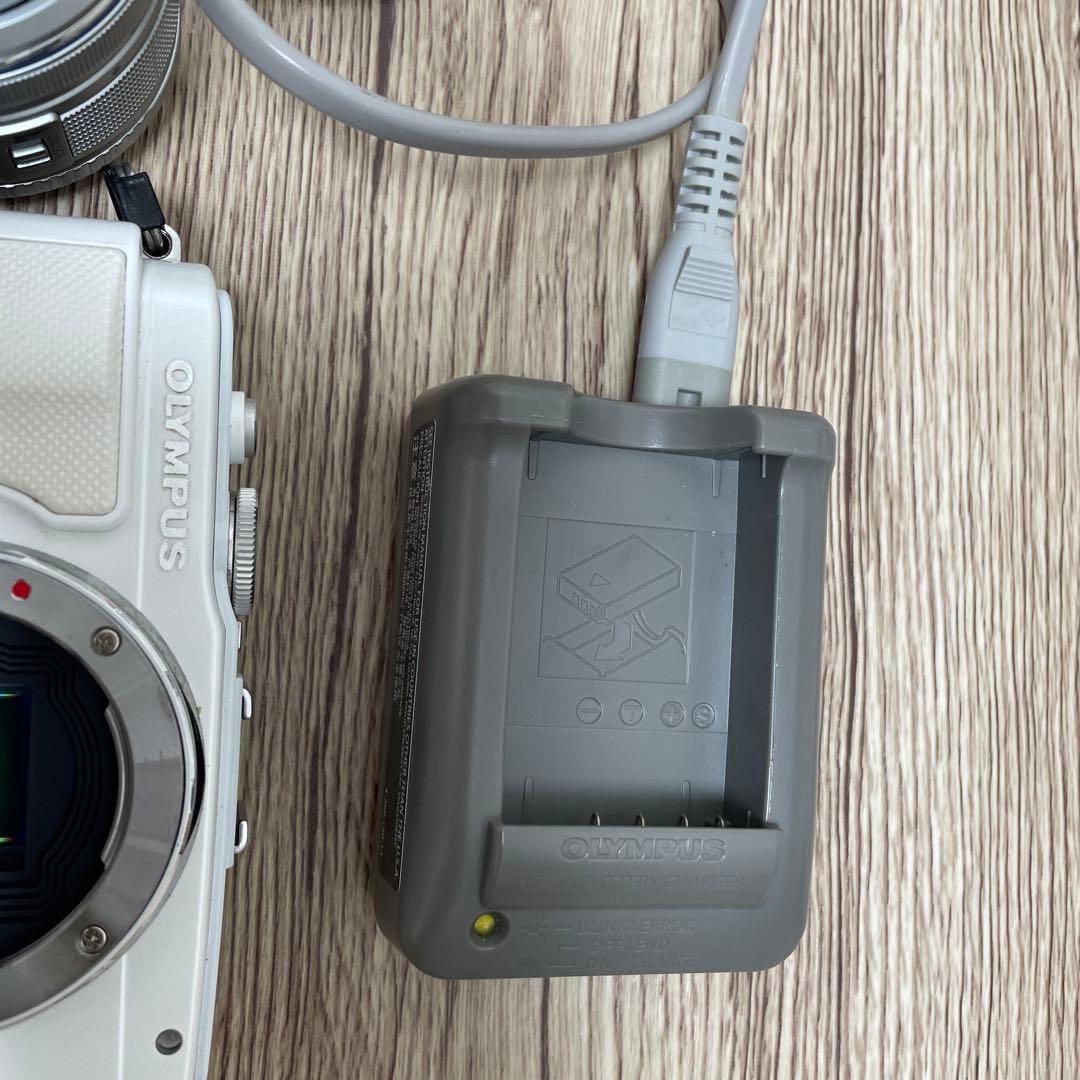 【ジャンク品】Olympus PEN Lite E-PL6ホワイト
