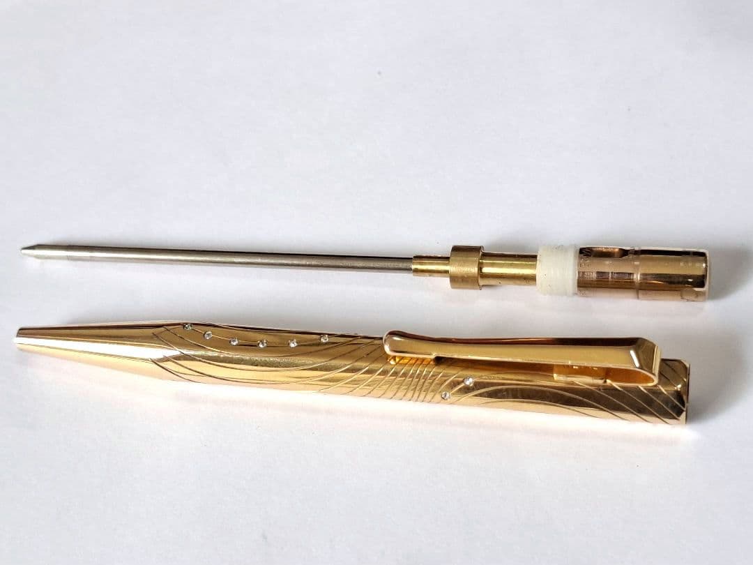 希少　caran d'ache 　ボールペン　エクリドール　XS　クチュール